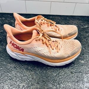 Hoka Clifton Size 9.5